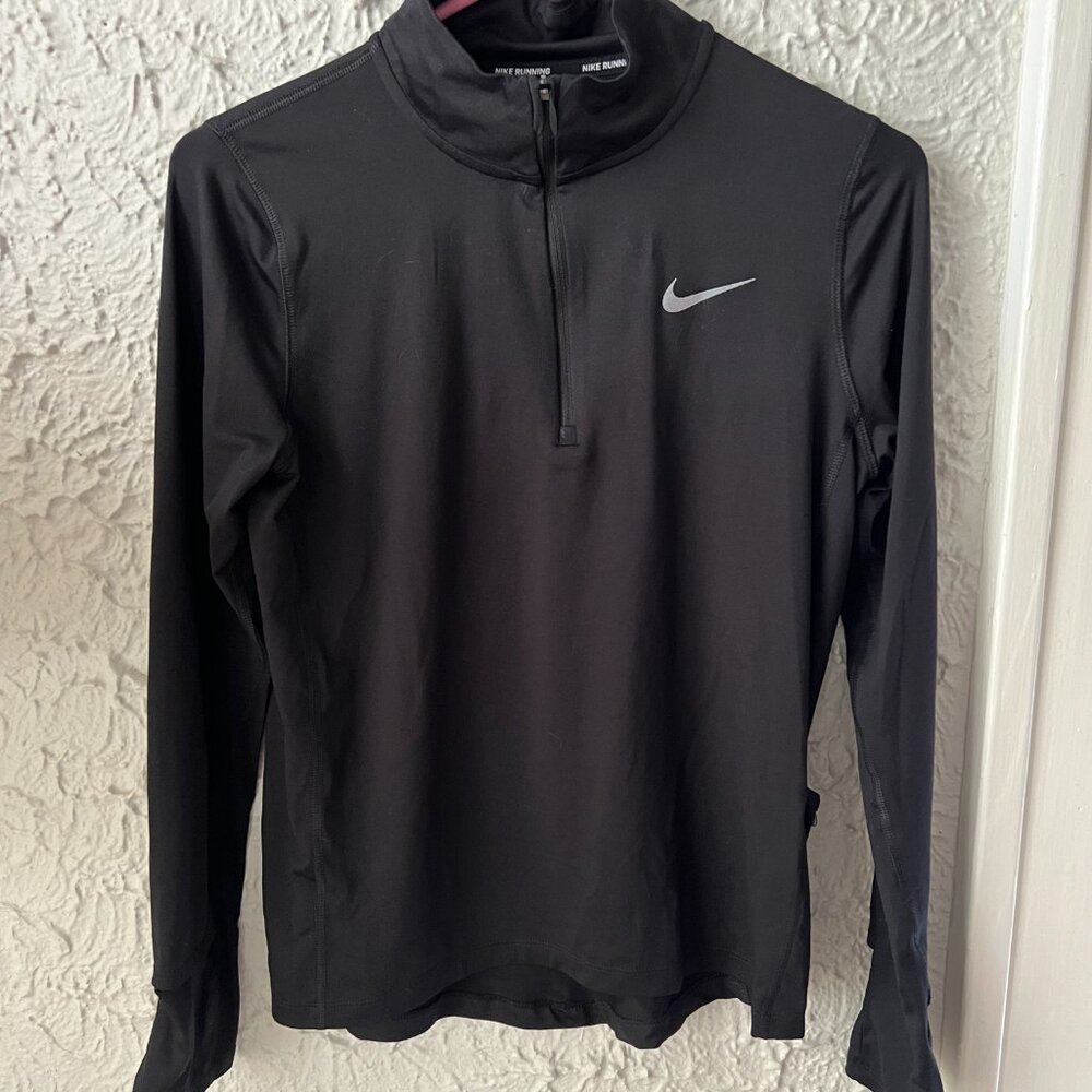 Nike Swift Element Women's UV Protection 1/4-Zip Running Top